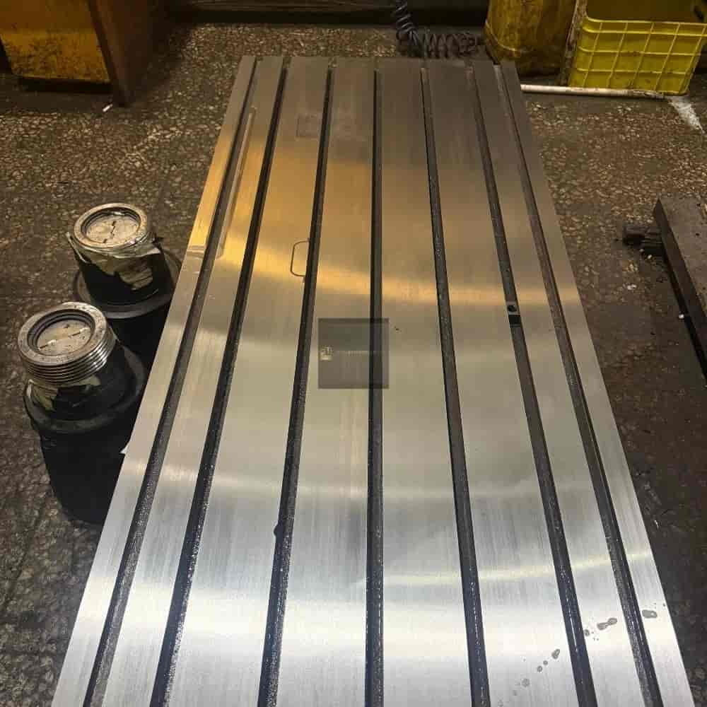 Cnc makinesinin taşlama masası